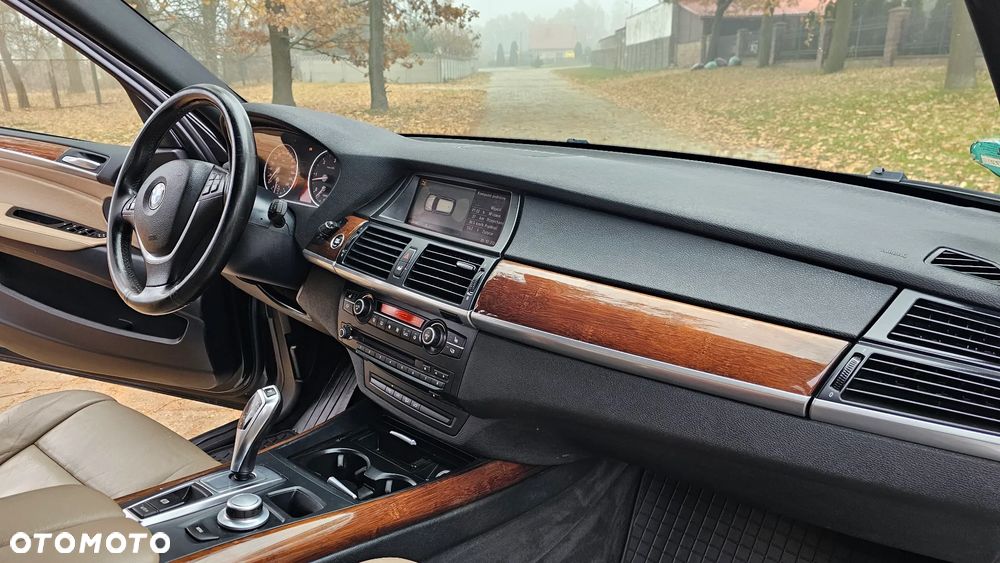BMW X5 3.0 d - 26