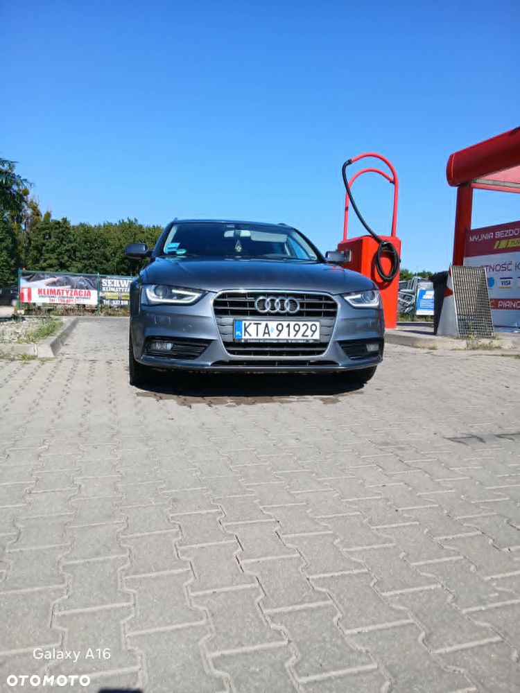 Audi A4 Avant 2.0 TDI Multitronic - 8