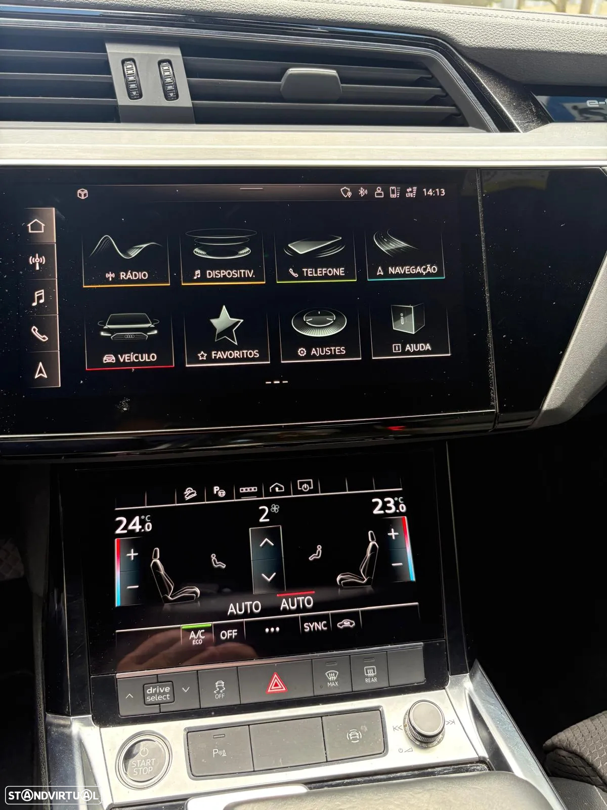 Audi e-tron 50 quattro S line - 29