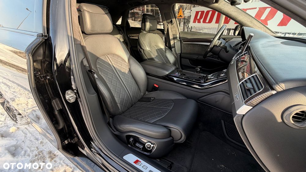 Audi S8 Plus - 8