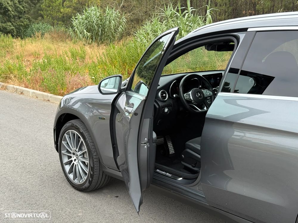 Mercedes-Benz GLC 300 - 19