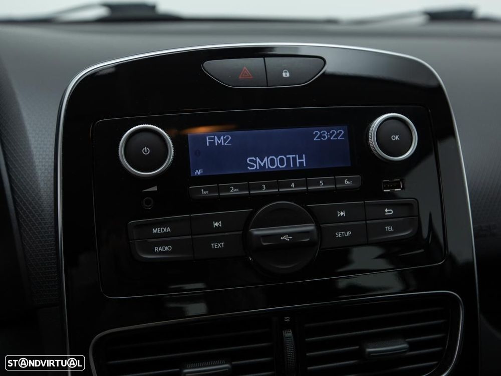 Renault Clio 1.5 dCi Zen - 16