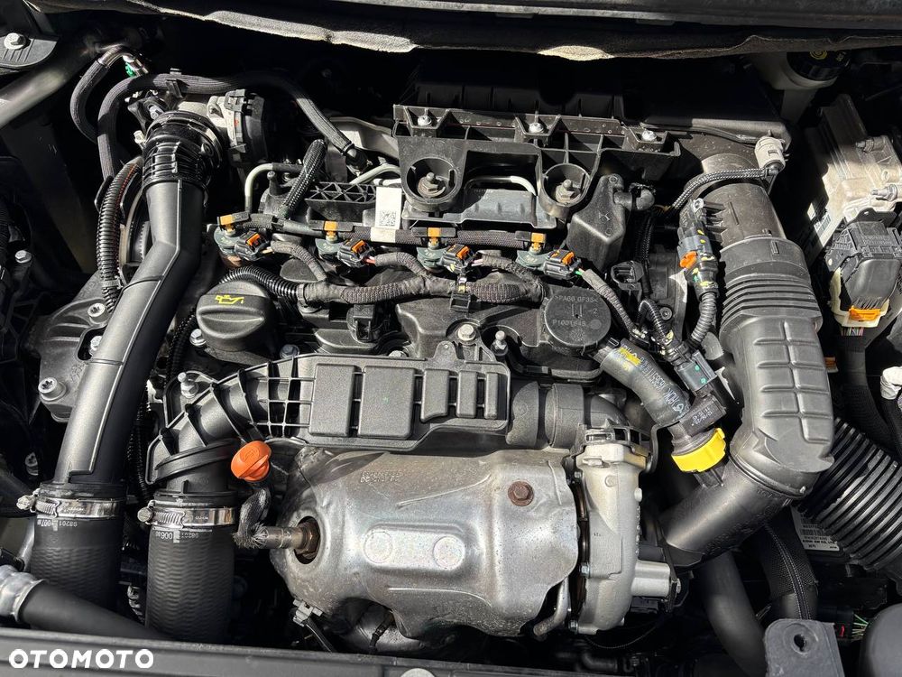 Peugeot 5008 1.5 BlueHDi Active Pack S&S EAT8 - 20