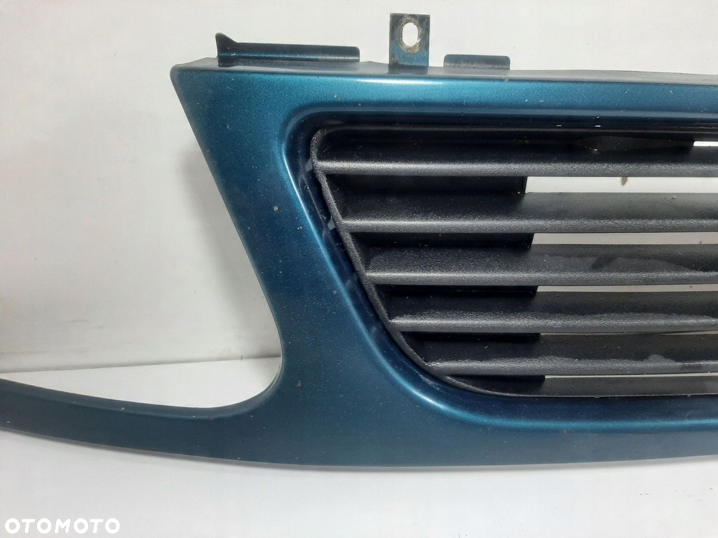 MERCEDES W638 V-KLASA 2.8 12V 98R ATRAPA GRILL 6388880023 - 10