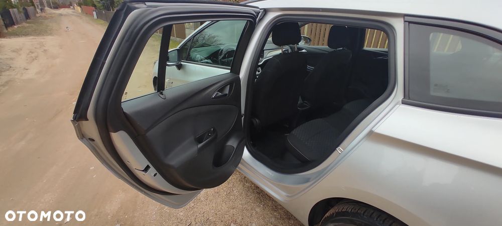 Opel Astra 1.6 CDTI Enjoy - 18