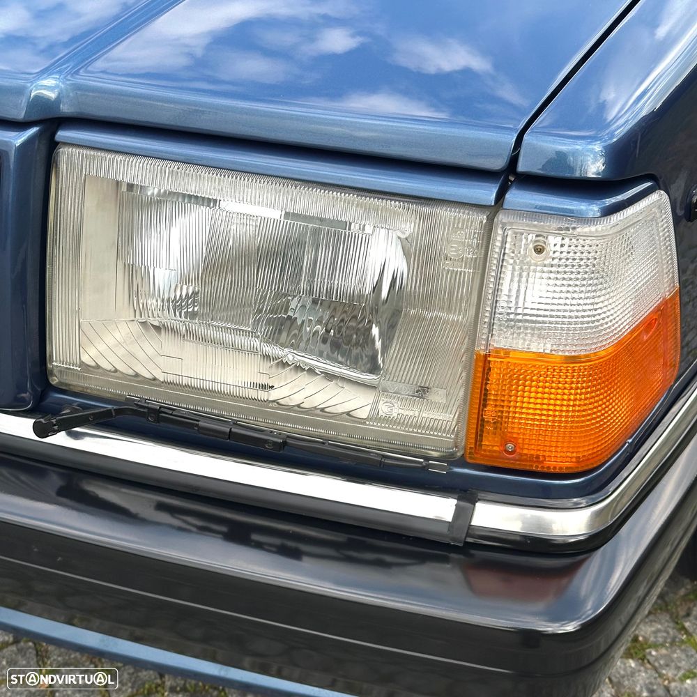 Volvo 245 - 22