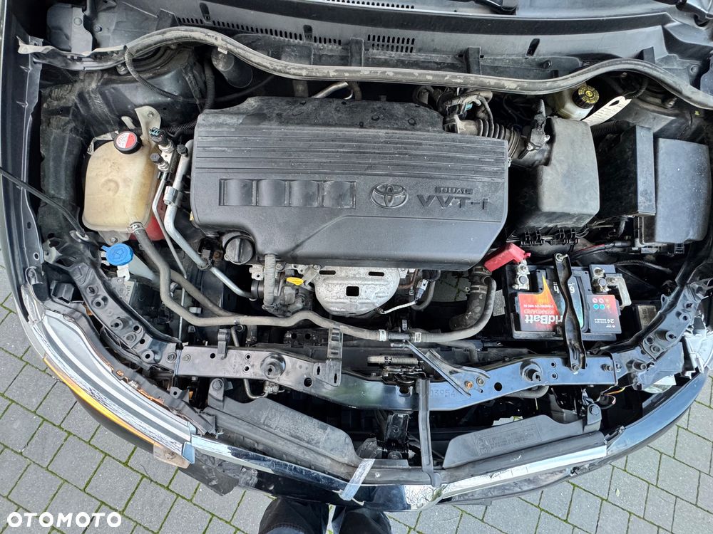 Toyota Auris 1.33 VVT-i Comfort - 12