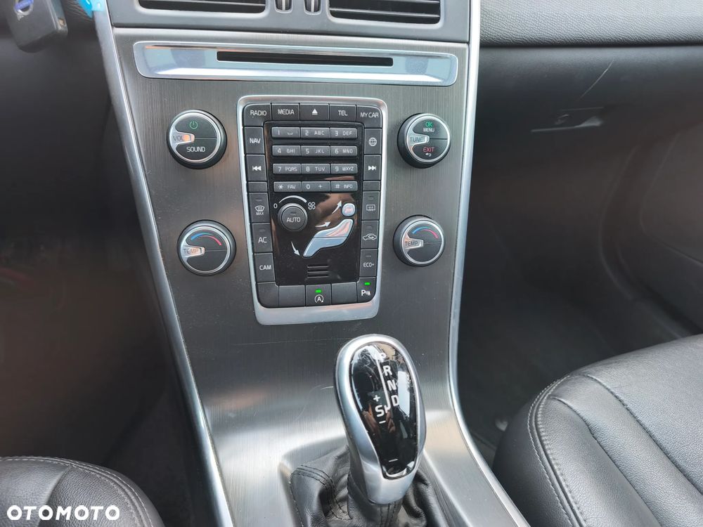 Volvo XC 60 D4 Drive-E Summum - 11