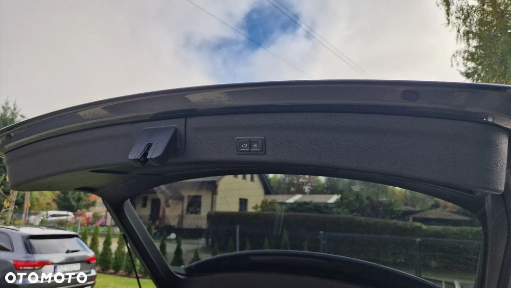 Audi A6 Avant 40 TDI S tronic S line - 34