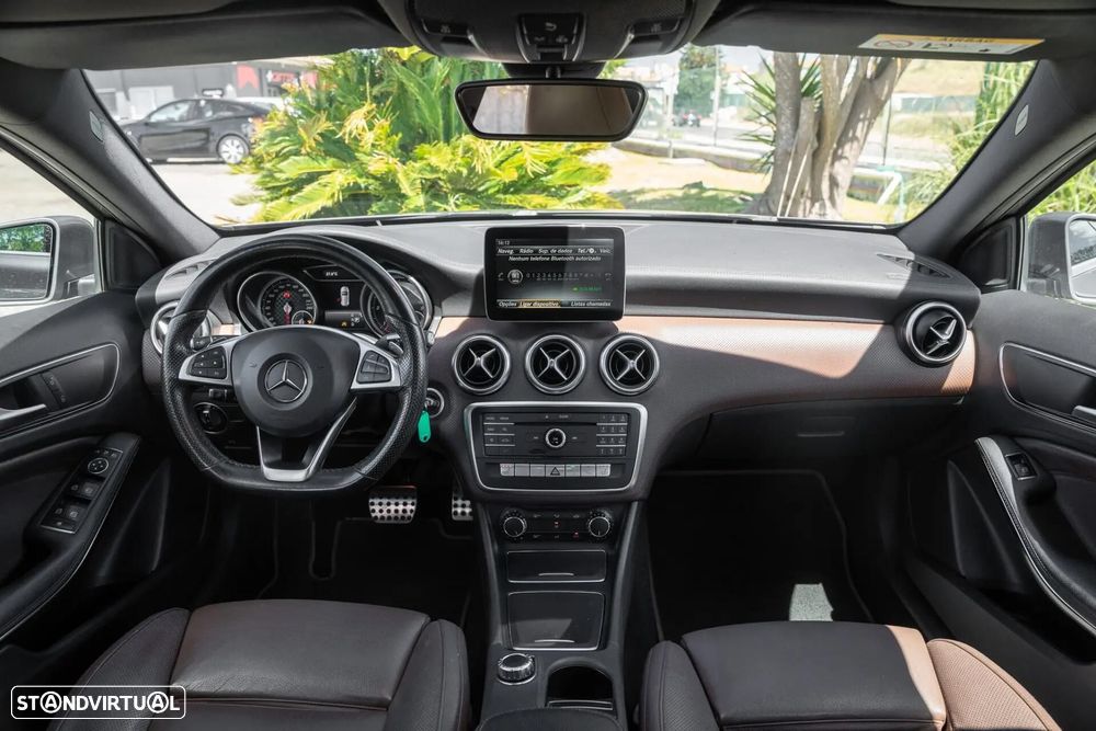 Mercedes-Benz A 200 d 4Matic 7G-DCT AMG Line - 9