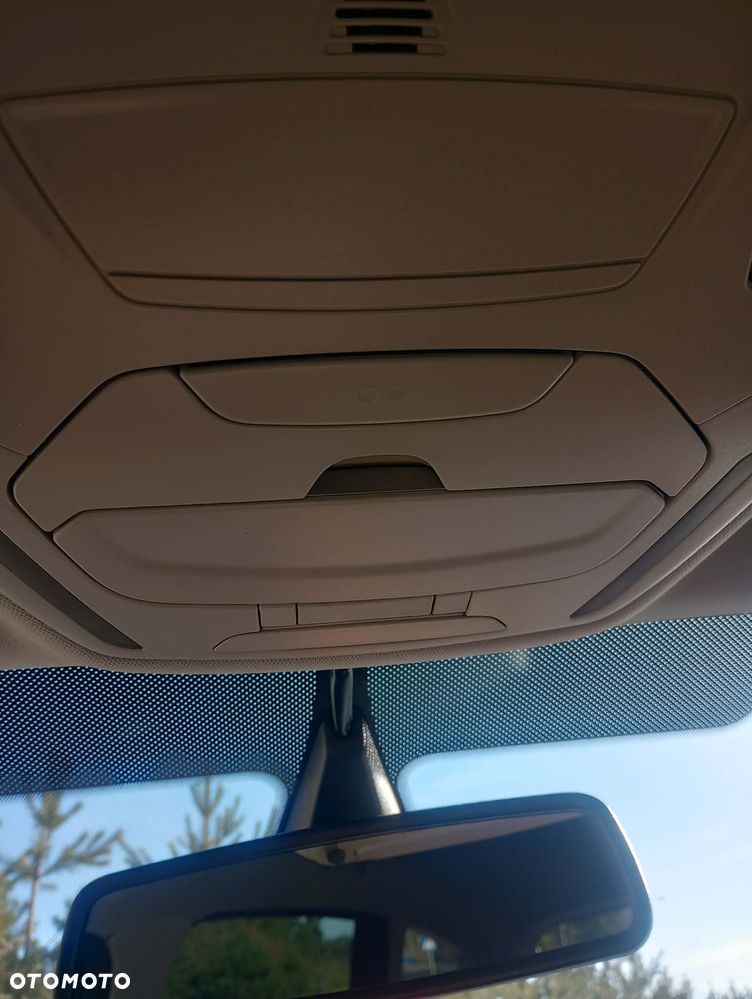 Ford S-Max 2.0 TDCi Titanium - 18