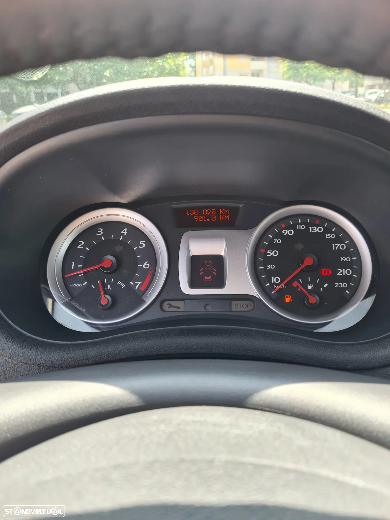 Renault Clio 1.2 16V Confort - 2