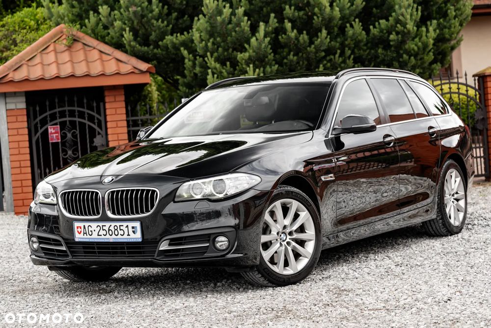 BMW Seria 5 525d xDrive Sport-Aut Modern Line - 7