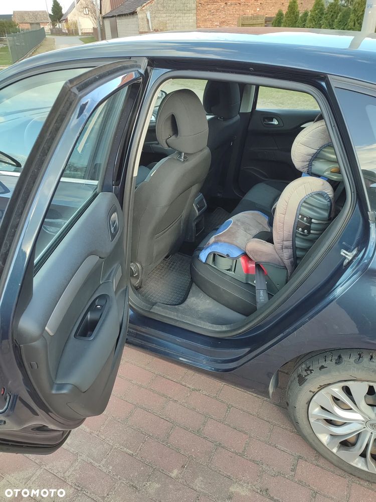 Citroën C4 HDi 90 Business Class - 12
