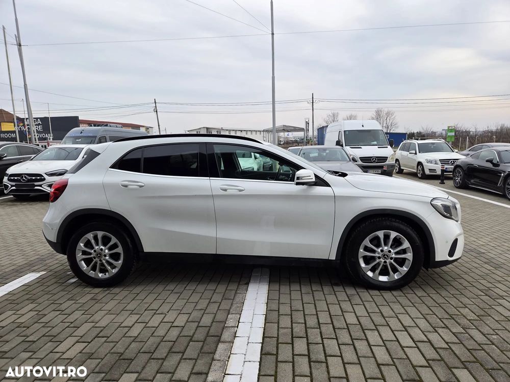 Mercedes-Benz GLA 200 d 4MATIC Aut. - 5