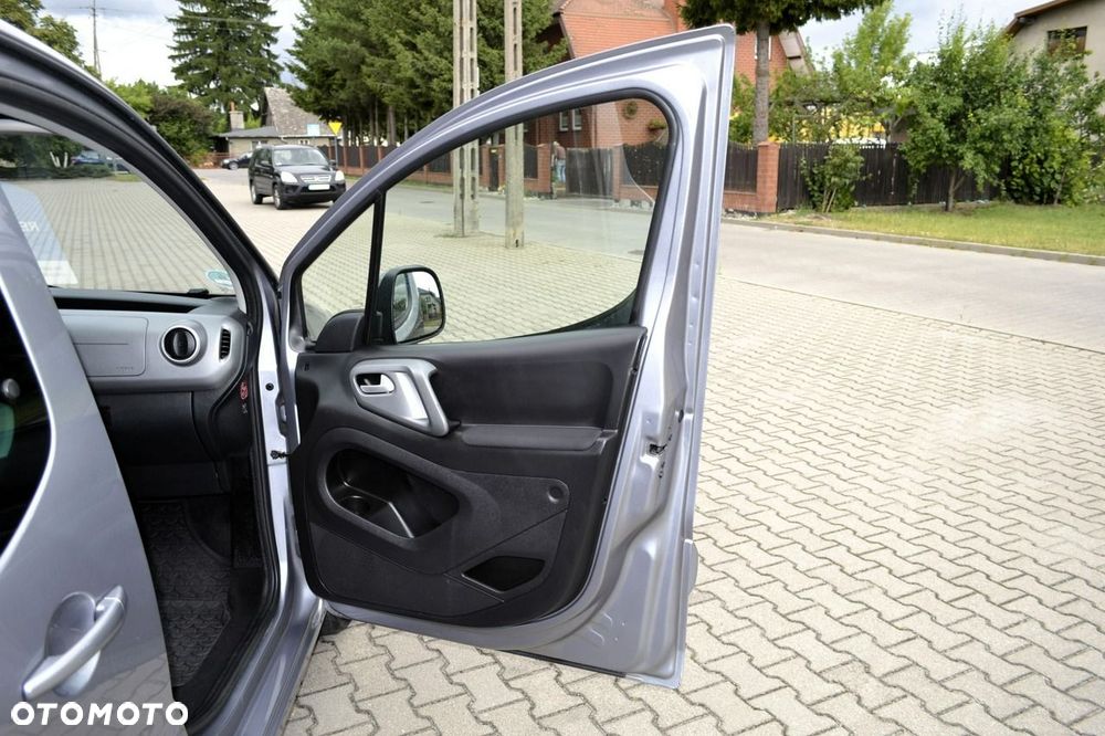 Citroën Berlingo Multispace BlueHDi 100 S&S ETG6 SHINE - 28