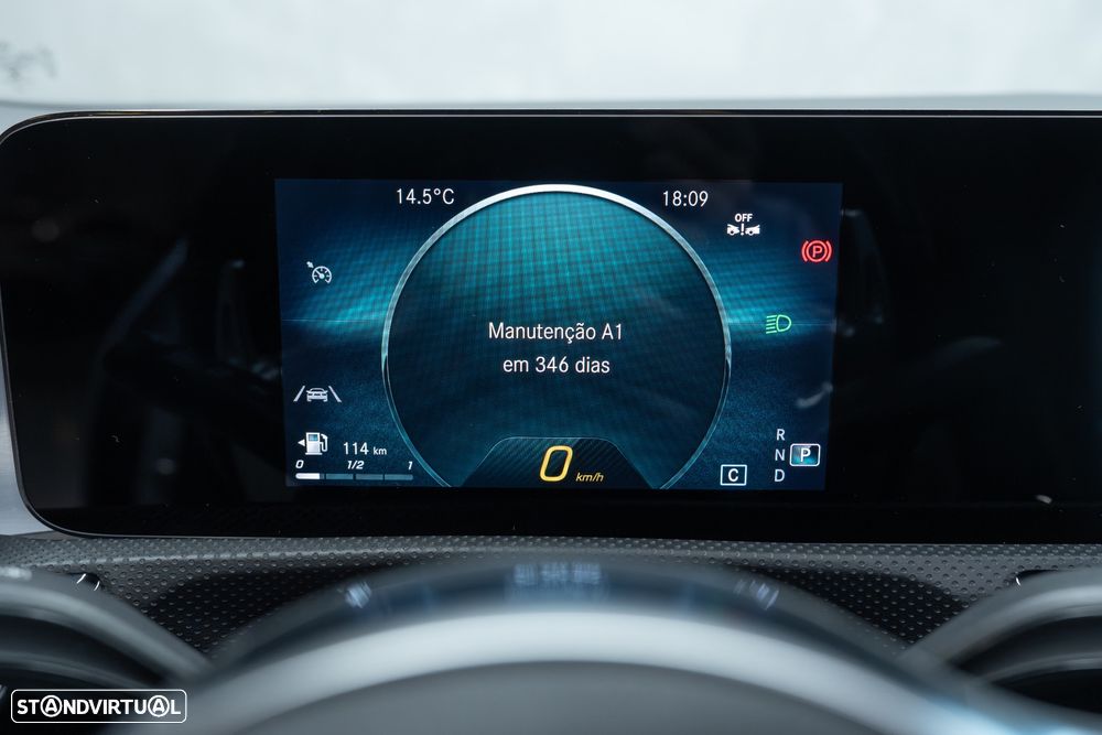 Mercedes-Benz CLA 180 d Shooting Brake AMG Line Aut. - 25