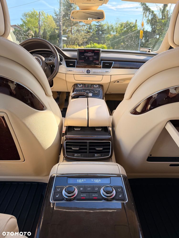 Audi A8 - 21