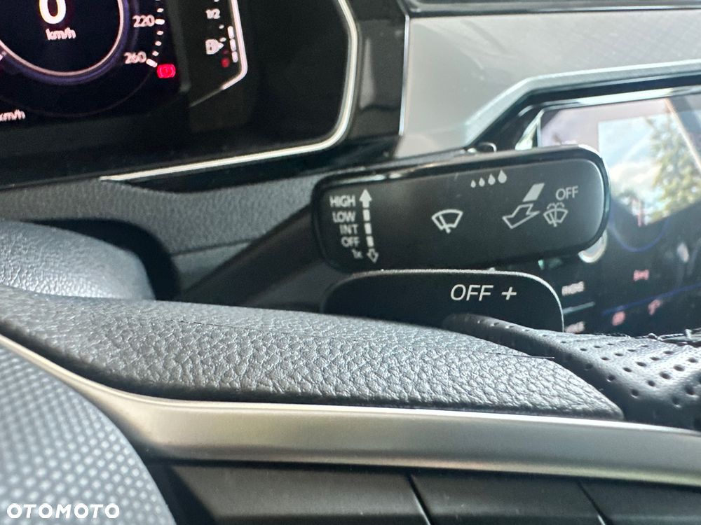 Volkswagen Passat - 23