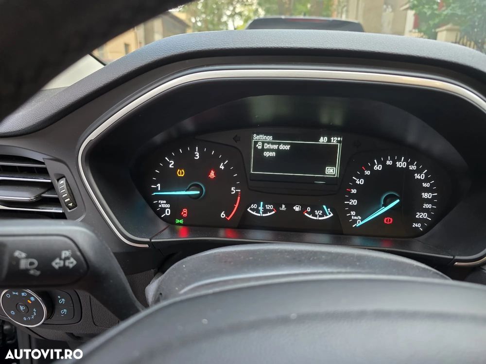 Ford Focus 1.5 EcoBlue Trend Edition - 4