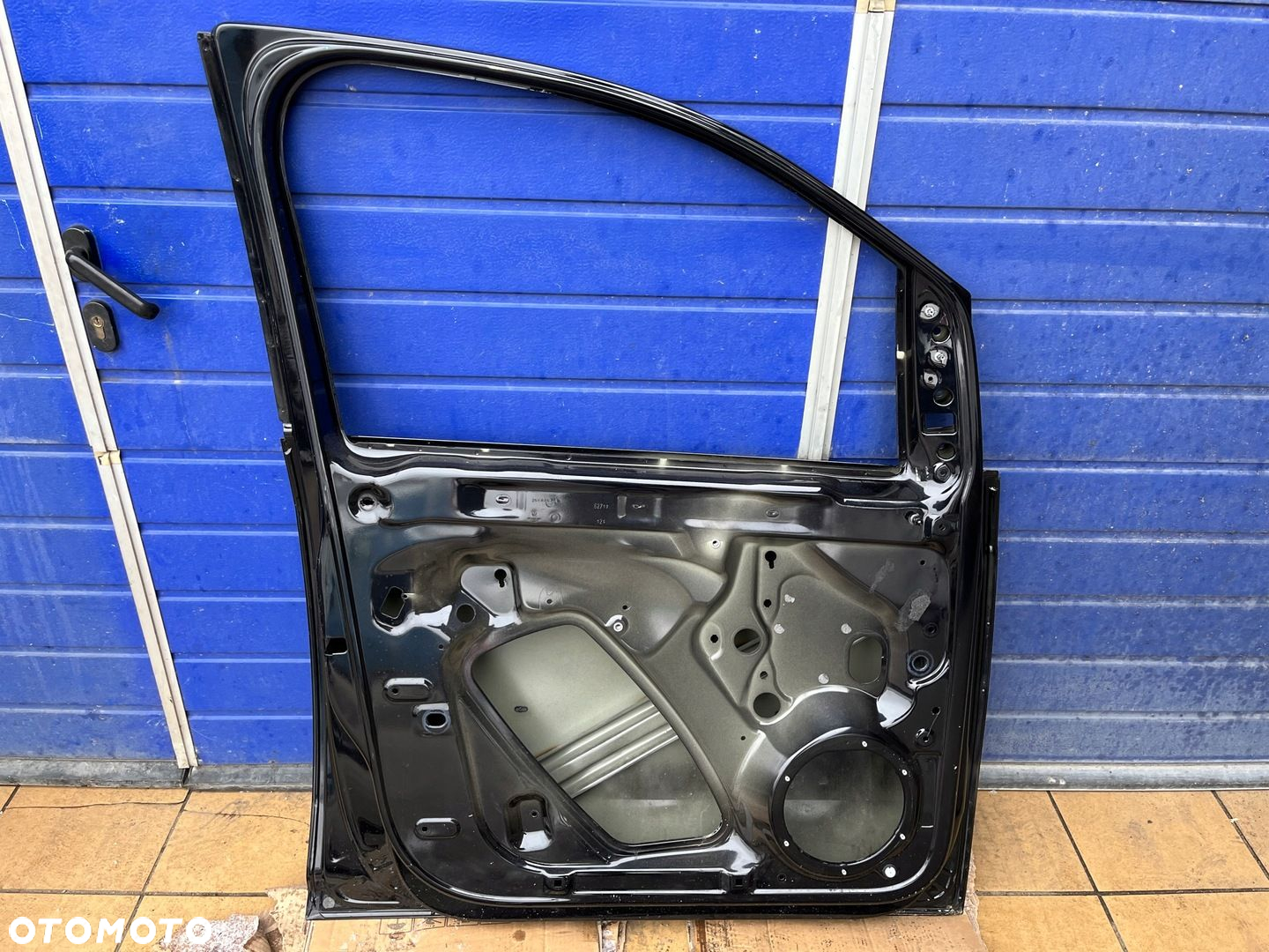 Drzwi lewe przednie VW CADDY 2K5 oryginał z listwa - 6