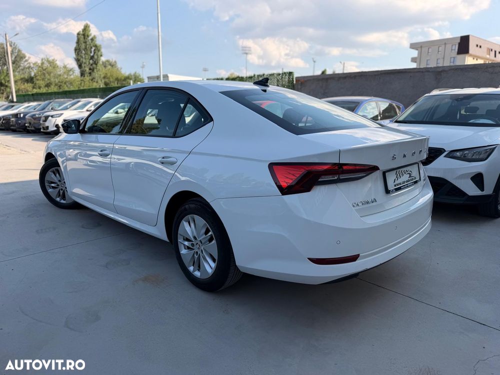Skoda Octavia 1.0 TSI DSG Mild Hybrid Style - 9
