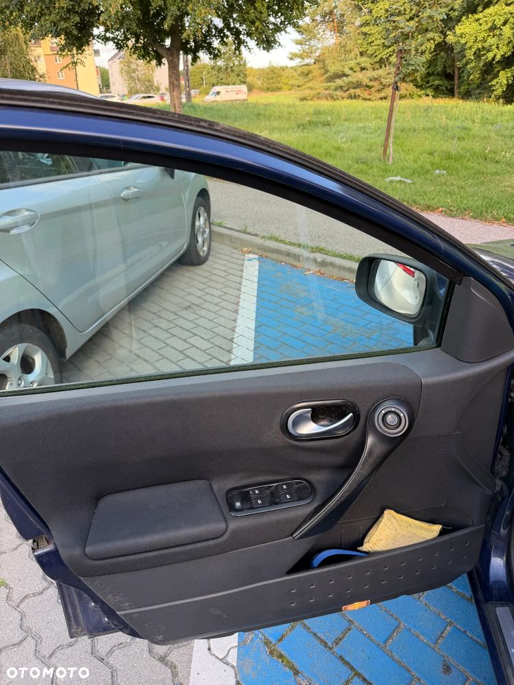Renault Megane 2003 photo 2