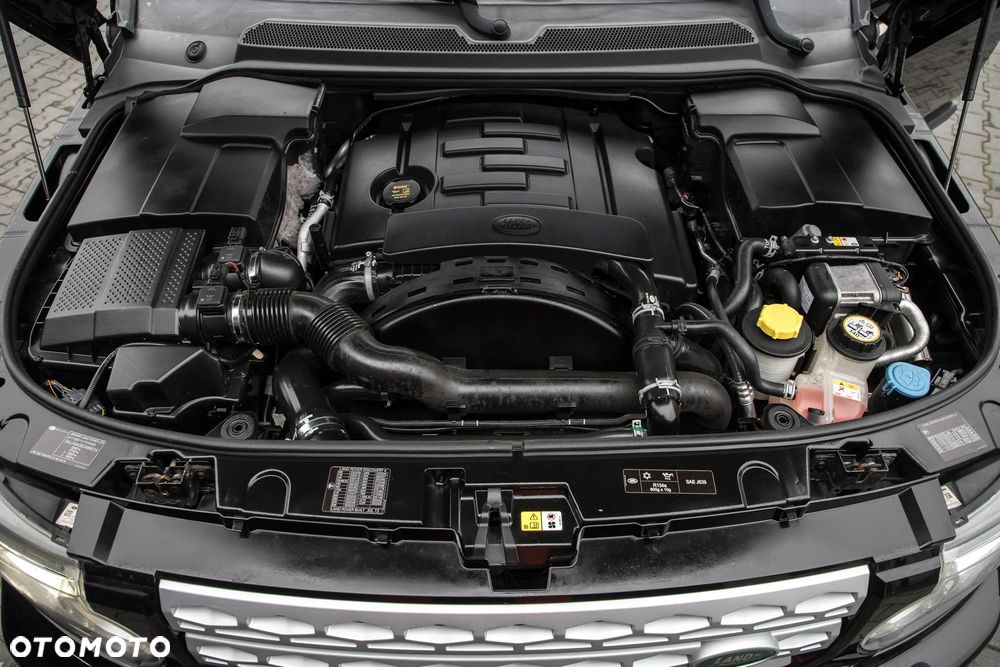 Land Rover Discovery 3.0 SD V6 HSE - 41