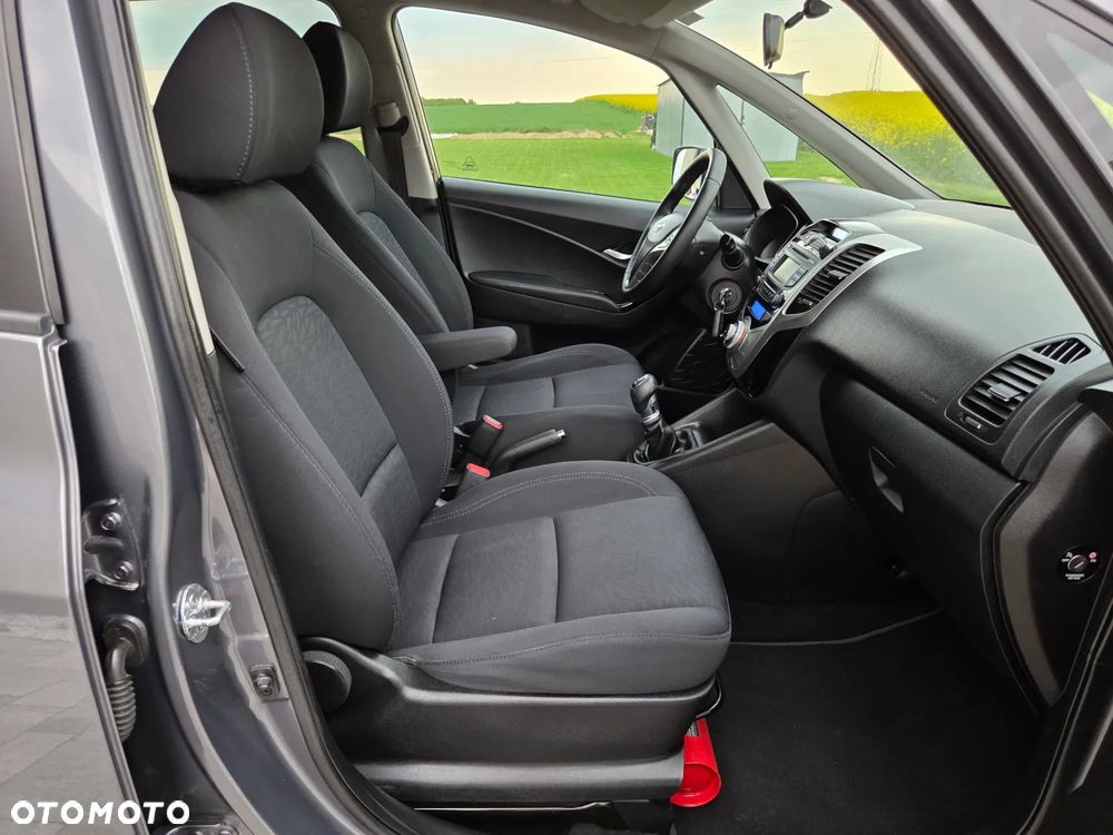 Hyundai ix20 1.4 CRDi Trend - 19