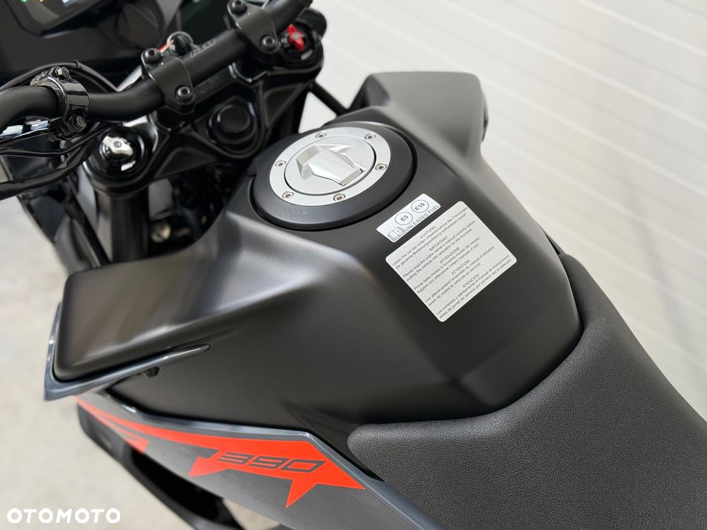 KTM Adventure - 27