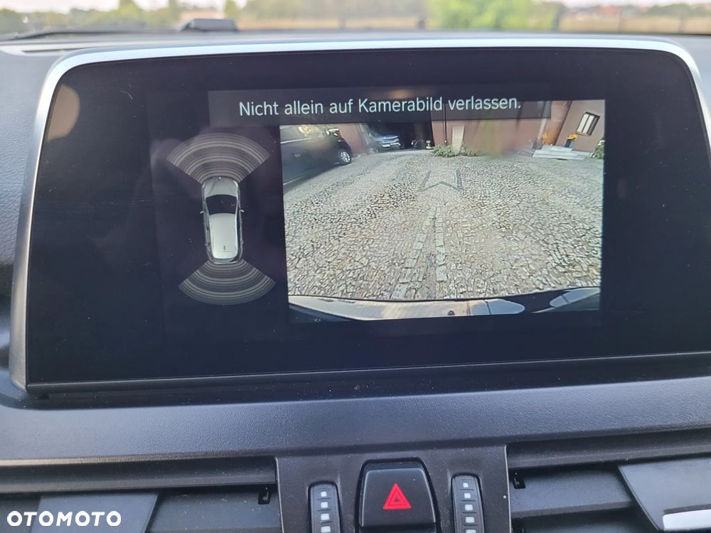 BMW Seria 2 218d Advantage - 7