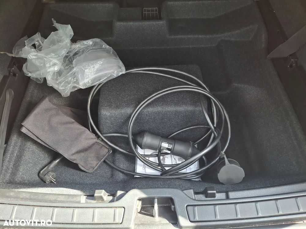 Volvo XC 40 Recharge T5 Twin Engine AT7 Inscription - 10