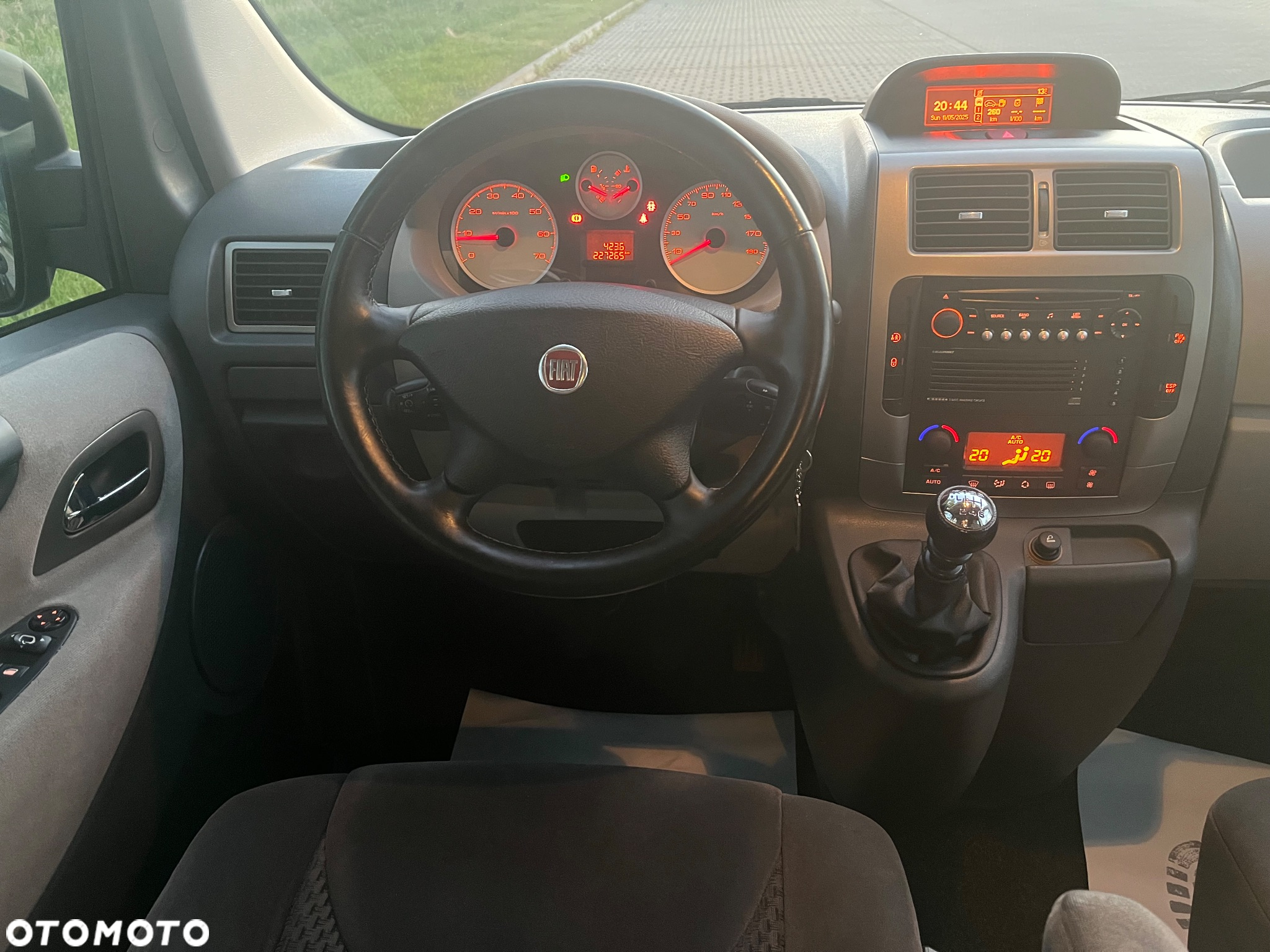 Fiat Scudo L1 (5-Si.) Panorama Executive - 14