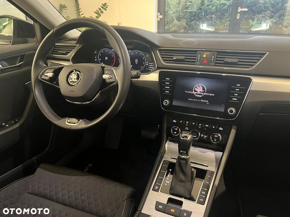 Skoda Superb 1.5 TSI Ambition DSG - 12