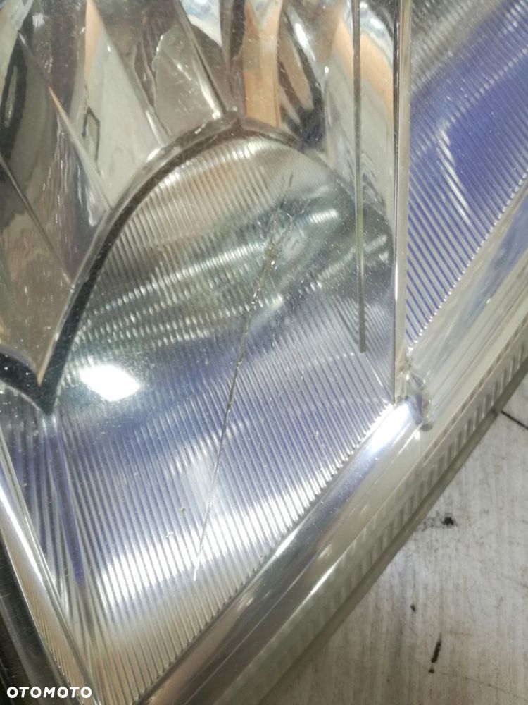 Skoda Octavia II 2 Lift 1Z 08/13 lampa reflektor przód lewa Europa - 4