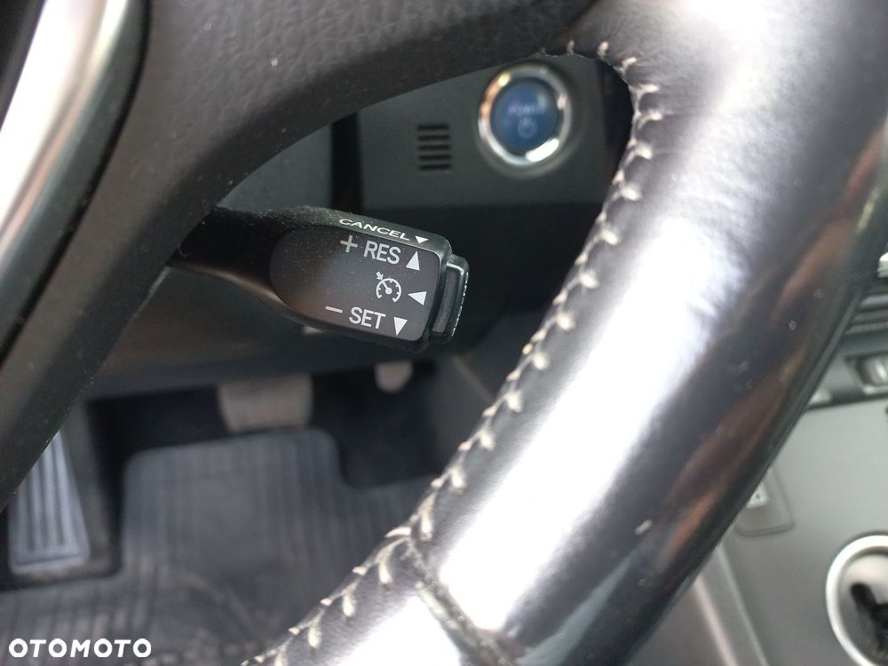 Toyota Auris - 16
