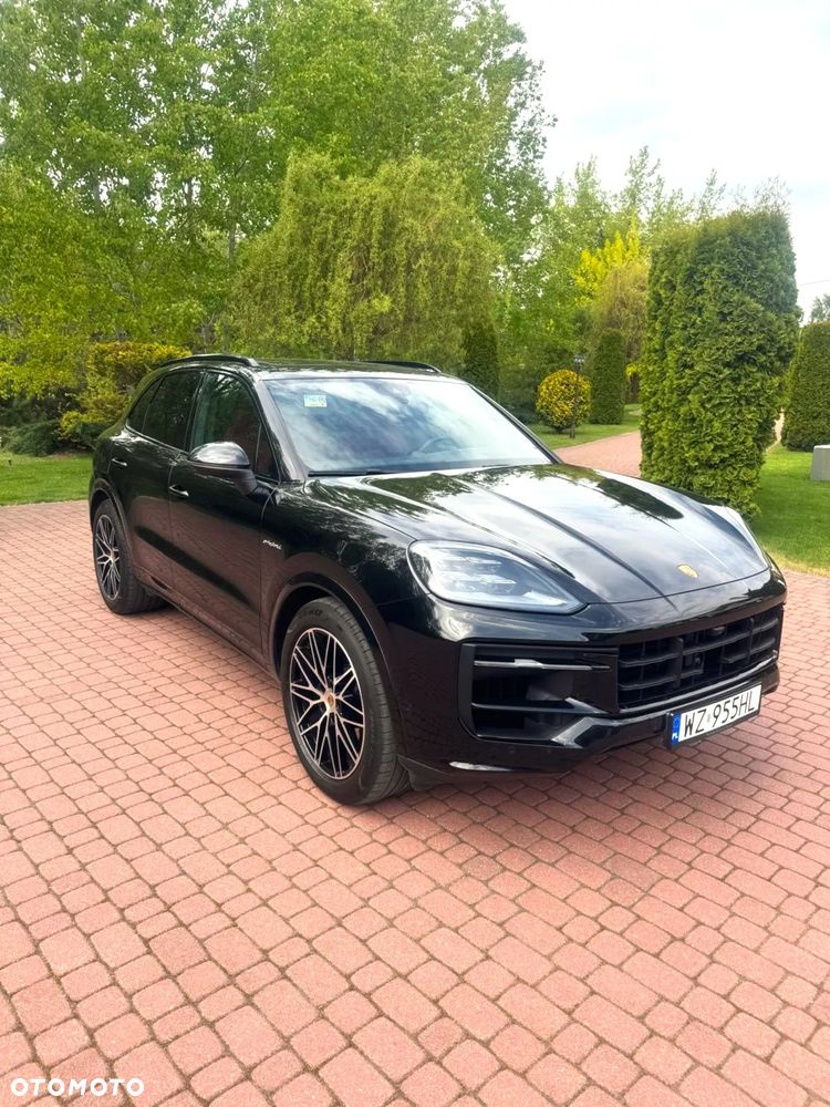 Porsche Cayenne E-Hybrid PHEV - 2