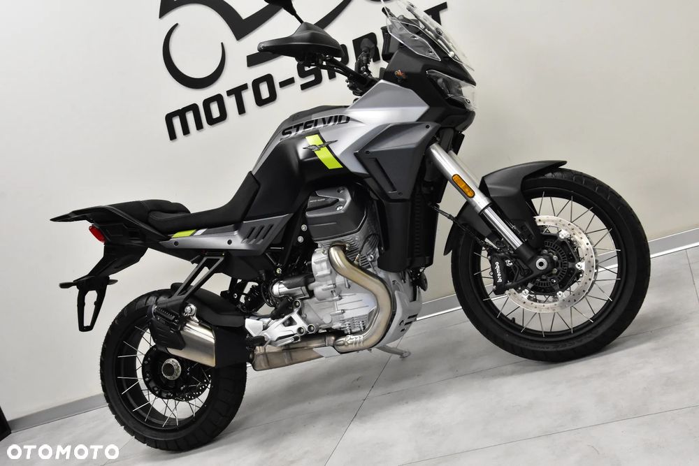 Moto Guzzi Stelvio - 8