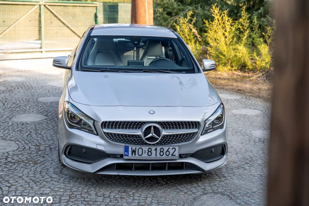 Mercedes-Benz CLA 250 7G-DCT AMG Line - 6