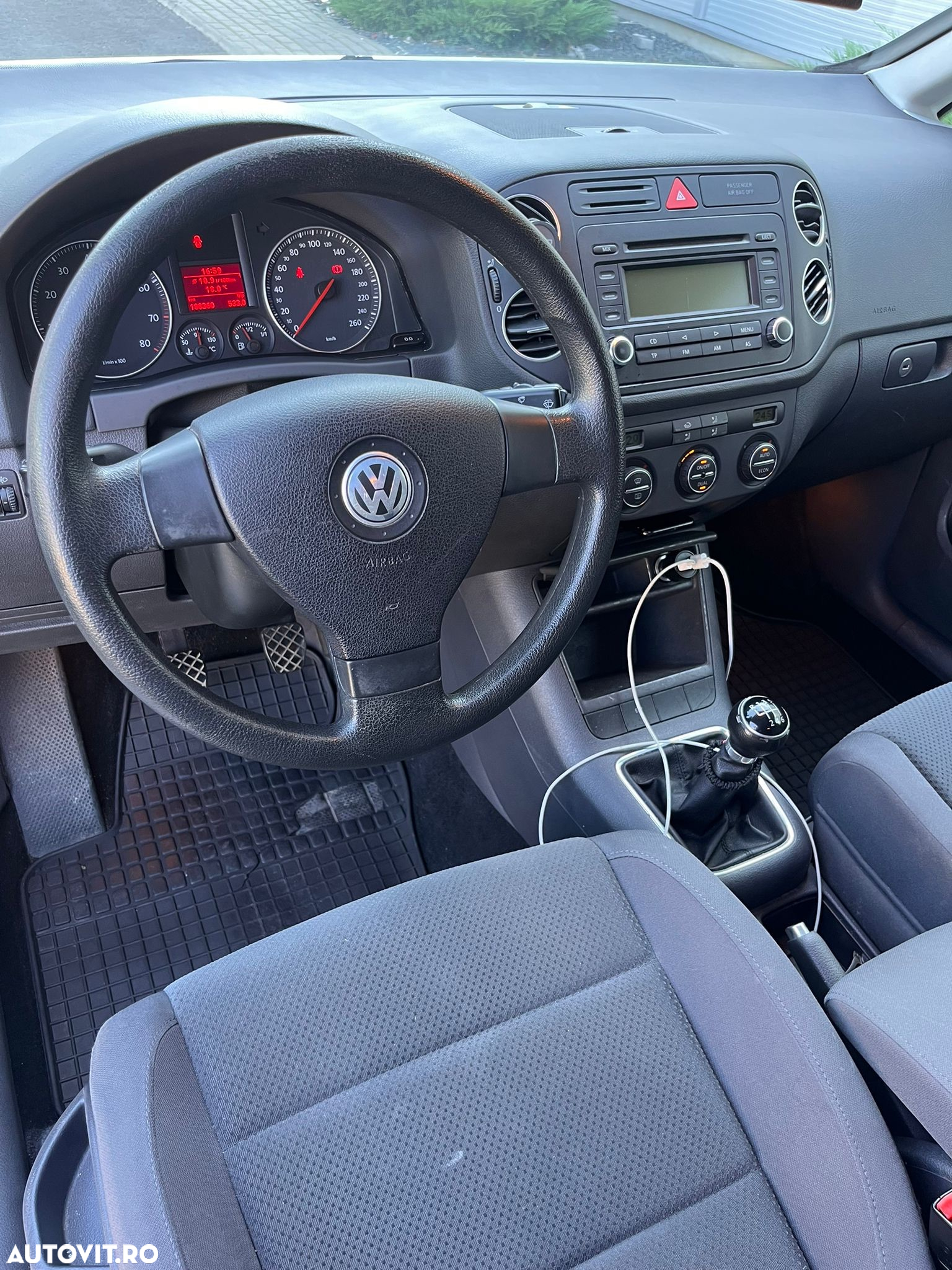 Volkswagen Golf 1.9 TDI Comfortline - 5