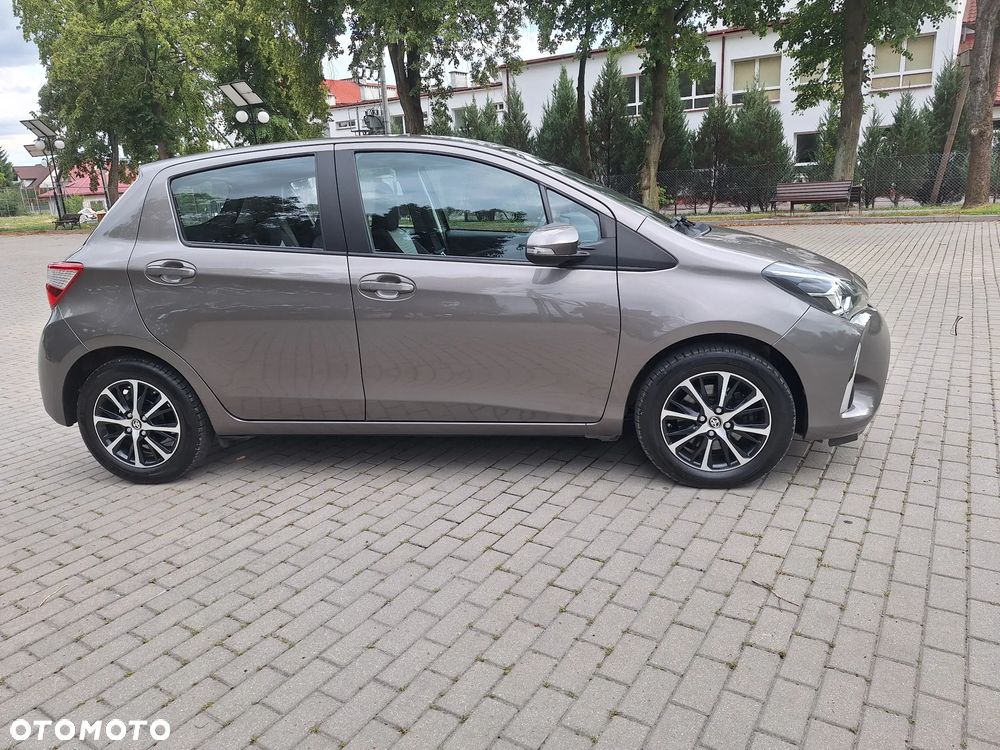 Toyota Yaris 1.5 Active - 14