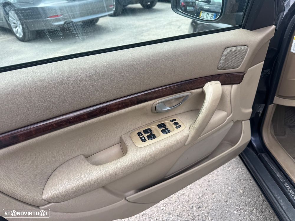 Volvo S80 2.4 D5 Nivel 3 - 7