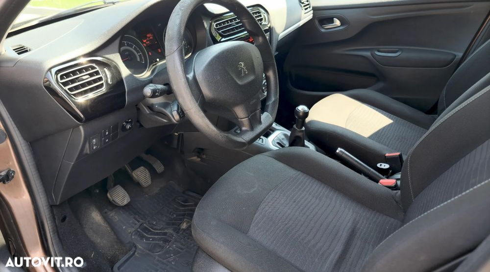 Peugeot 301 1.2 PureTech Active - 8