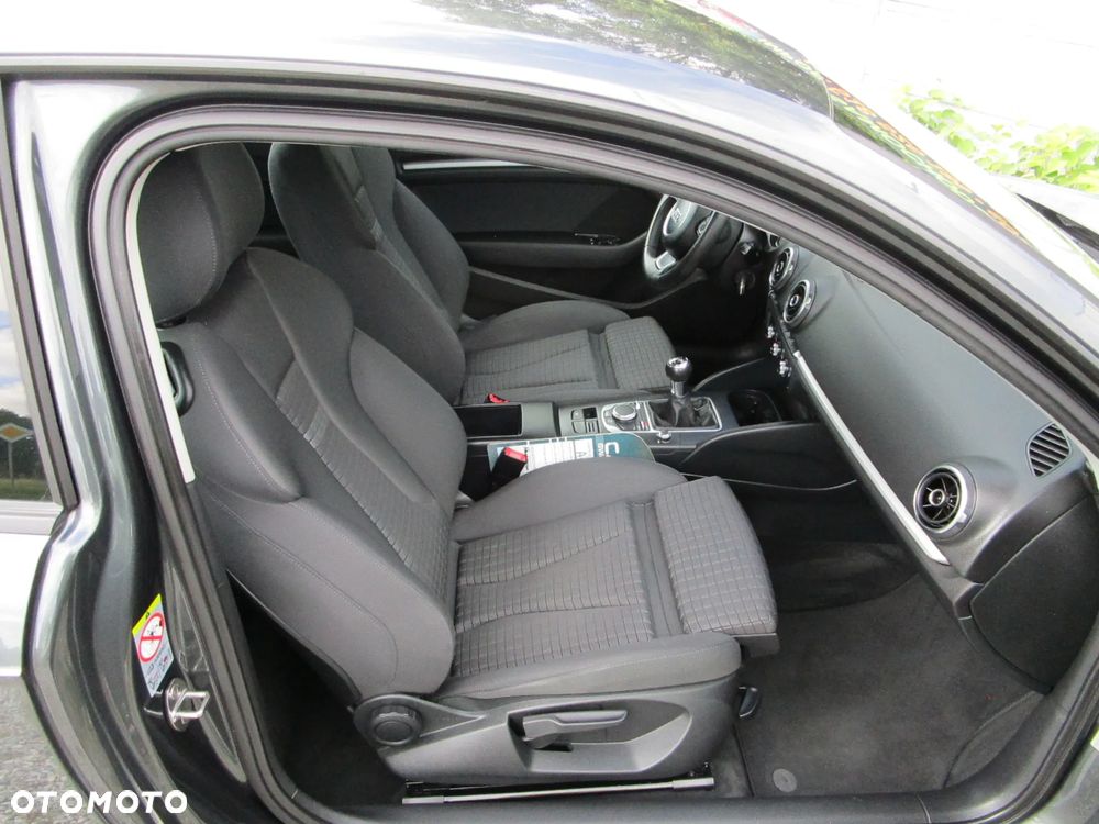 Audi A3 3-drzwiowe 2.0 TDI Ambition - 25