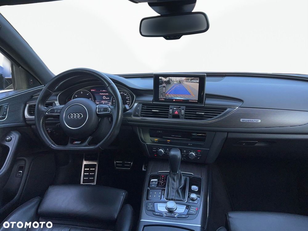 Audi A6 Avant - 16