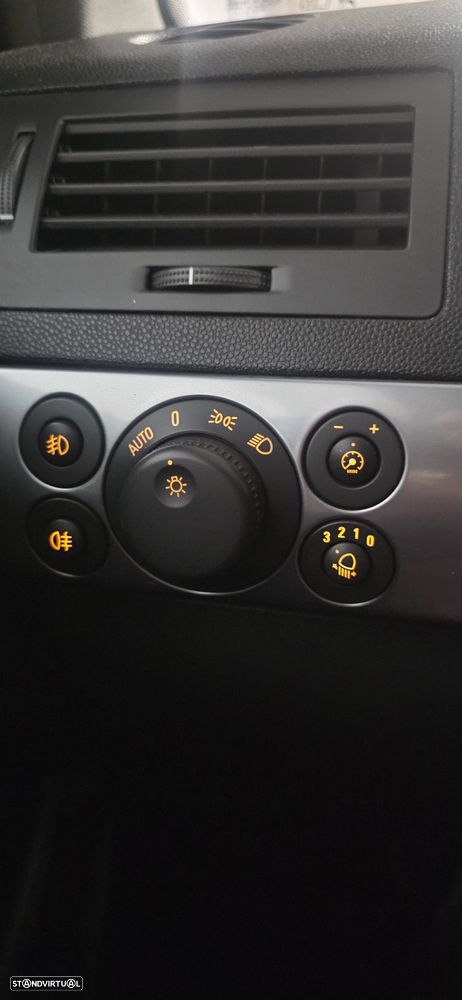 Opel Astra 1.7 CDTI Cosmo - 20