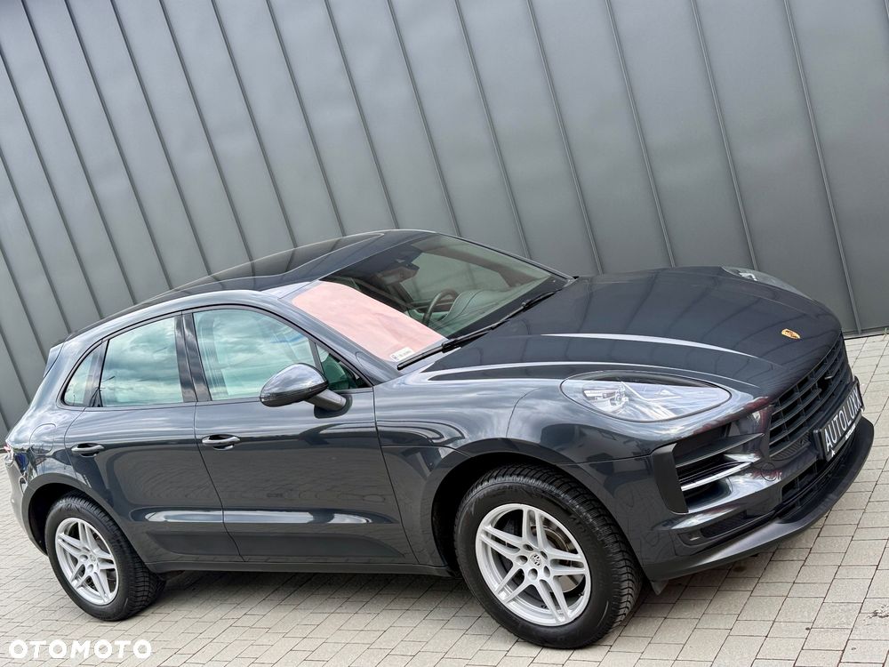 Porsche Macan - 17