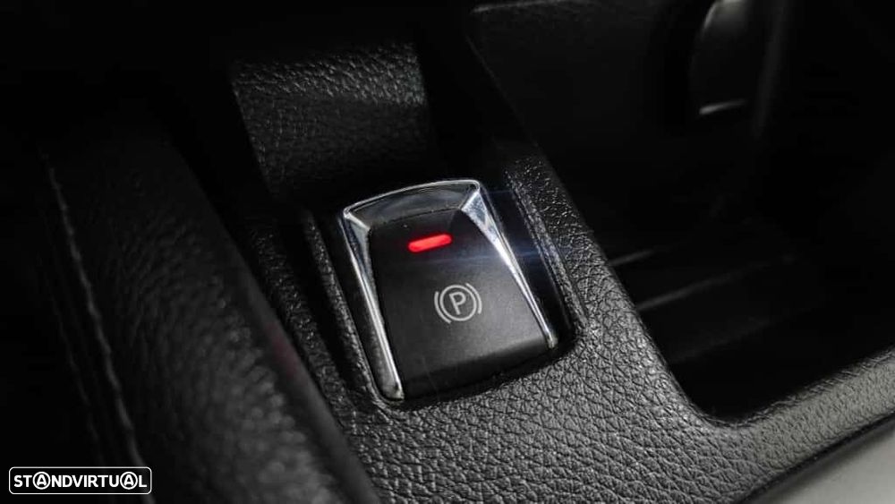 Nissan Qashqai 1.5 dCi Tekna Sport 17 - 38