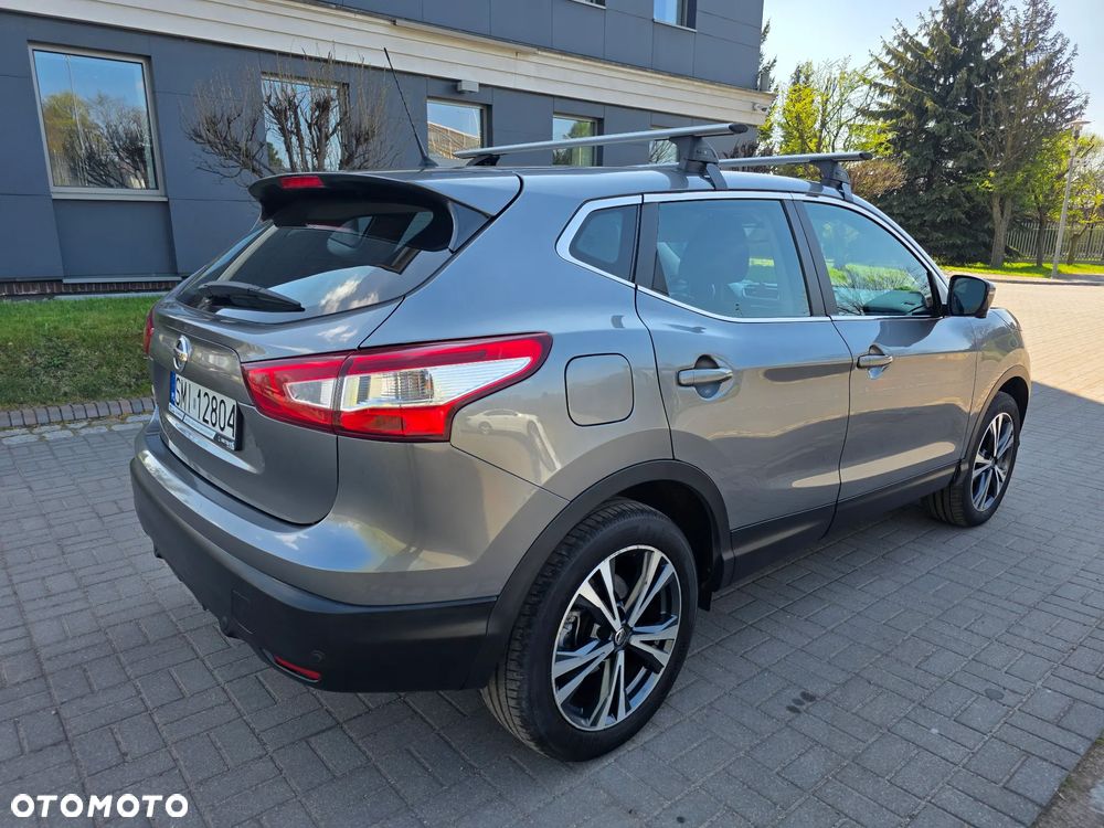 Nissan Qashqai 1.6 DCi Xtronic N-Connecta - 6