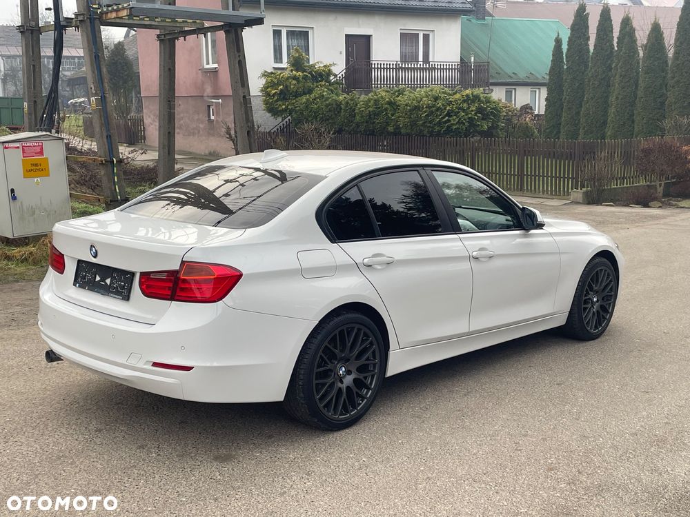 BMW Seria 3 316d Edition Luxury Line Purity - 4
